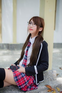 《制服女生》第一百八十八輯 線條與職責的交織